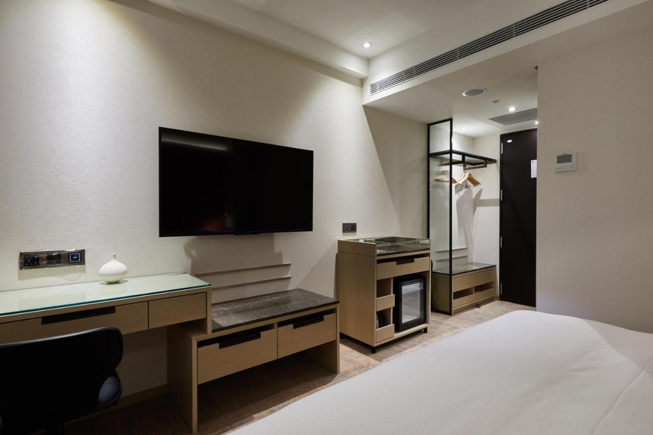 K Hotels Taipei Linsen Dış mekan fotoğraf